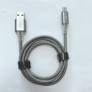 LED-pikalatauksella Pyöreä USB-kaapeli mikro-USB: lle, tyyppi C, iPhonen salaman lataus ja synkronointi